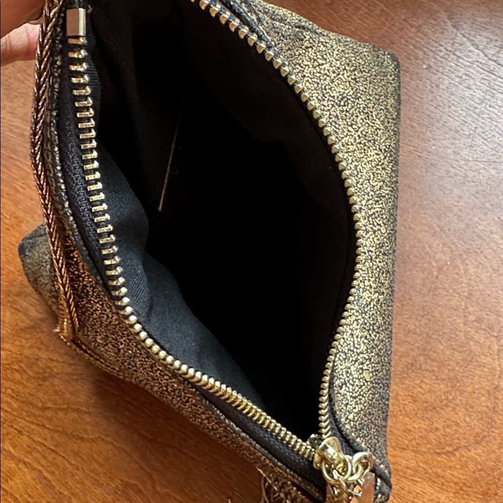 Street Level Triangular Gold Metallic Clutch Bag - image 5